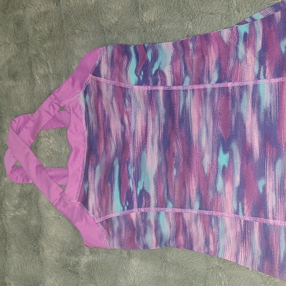 Marika Tek active top